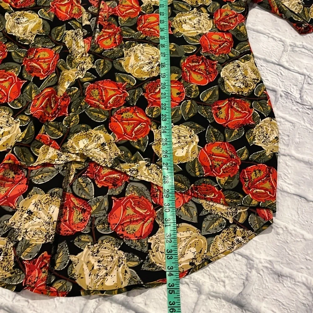 Lularoe feminine floral boho open kimono size S